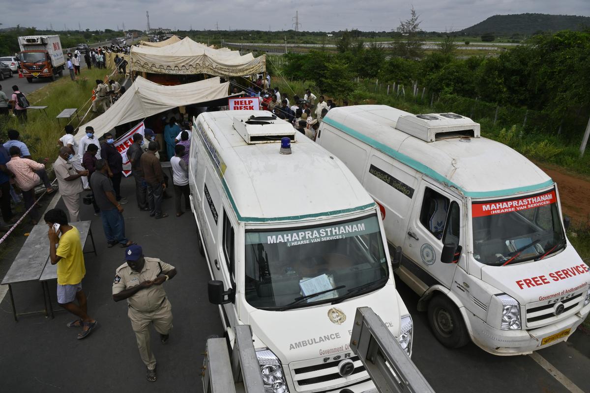 Bodies of victims being taken away from the site of the accident. Bodies of victims being taken away from the site of the accident.